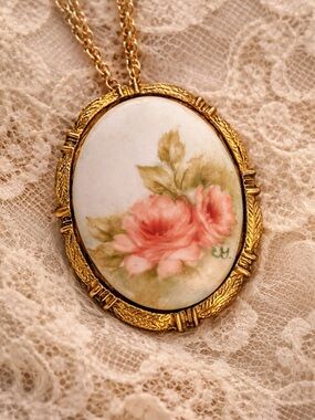 Antique Hand Painted & Signed Rare Porcelain Pendant Brooch Floral Gold Tone